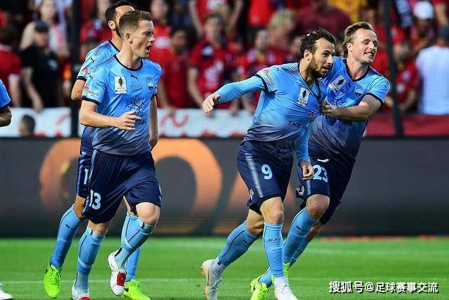 16岁新星独中两球创纪录，教练却告诫要保持冷静
